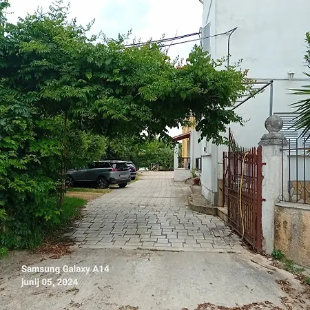 Διαμέρισμα Acharavi *